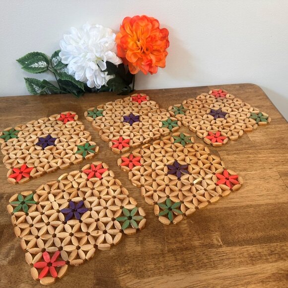 Vintage Bamboo Woven Trivets Beaded Flower Potholders Set – Mid-Century Boho Kit - Picture 3 of 6